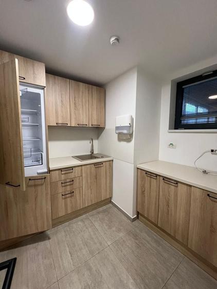 Comision 0 Spațiu birouri 140 mp, luminos, lift și recepție Bd. Dacia - 6