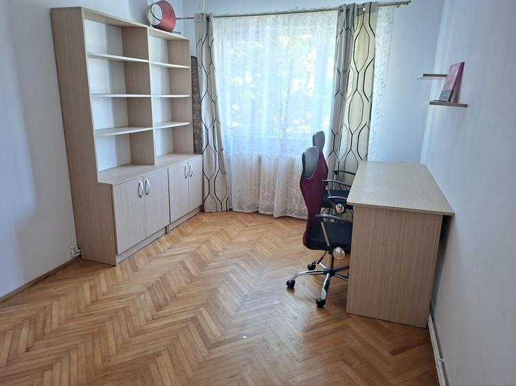 De inchiriat ap 4 camere Cluj Napoca, Manastur - 3