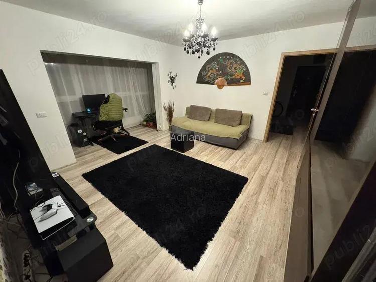 Apartament 2 camere Aradului semidecomandat amenajat centrala proprie Apartament 2 camere Aradului semidecomandat amenajat centrala proprie