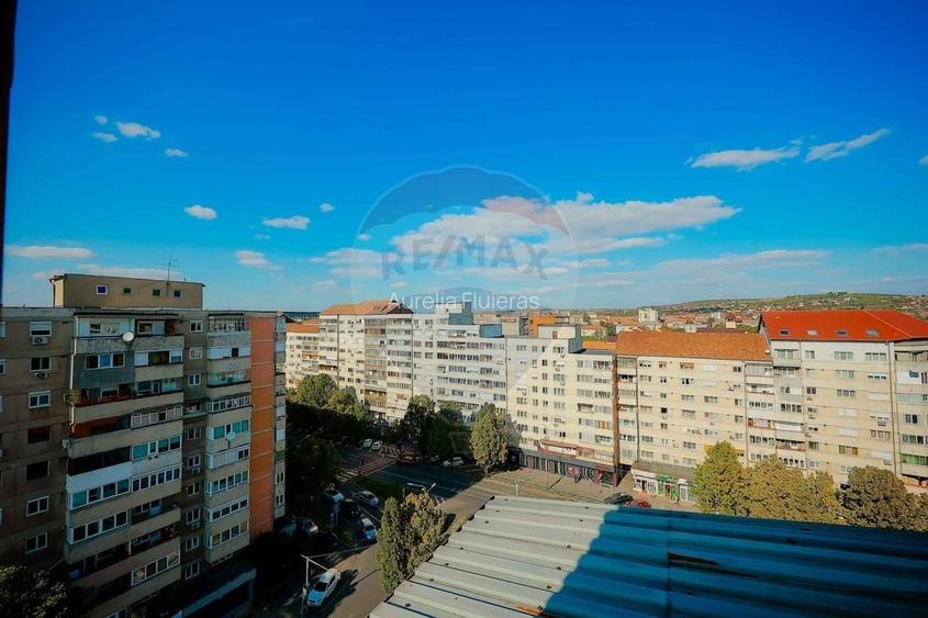 Apartament cu doua camere de vanzare in zona Dacia Apartament cu doua camere de vanzare in zona Dacia