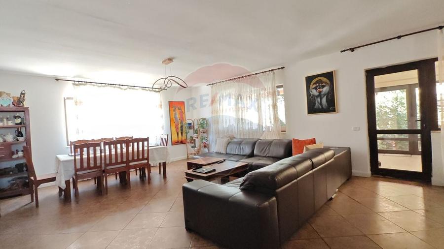 Casă / Vilă cu 5 camere de vânzare în zona Pipera - 25