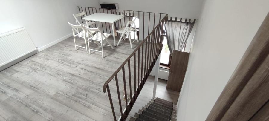 Apartament 2 camere zona Unirii dispus pe 2 niveluri acces curte interioara - 2