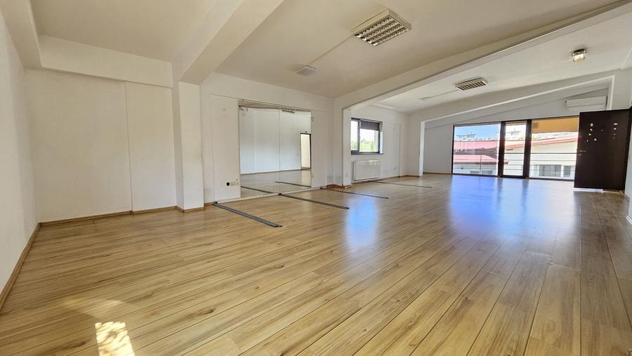 Vila P+3, 350mp utili + 100mp curte, 10min Metrou Piata Victoriei - 1