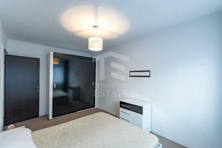 Apartament cu 3 camere decomandat, mobilat în Titan