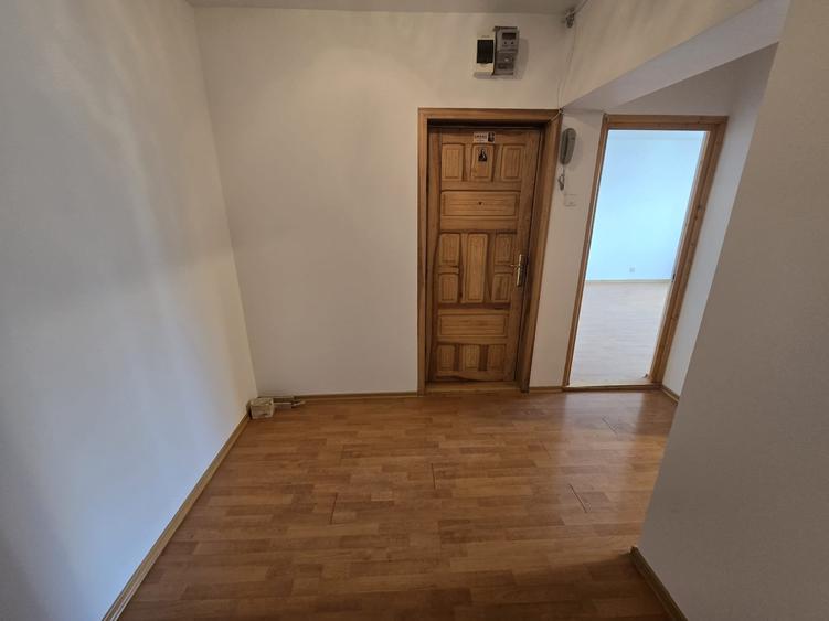 Dacia 3 camere decomandat cod oferta: 158648 - 8