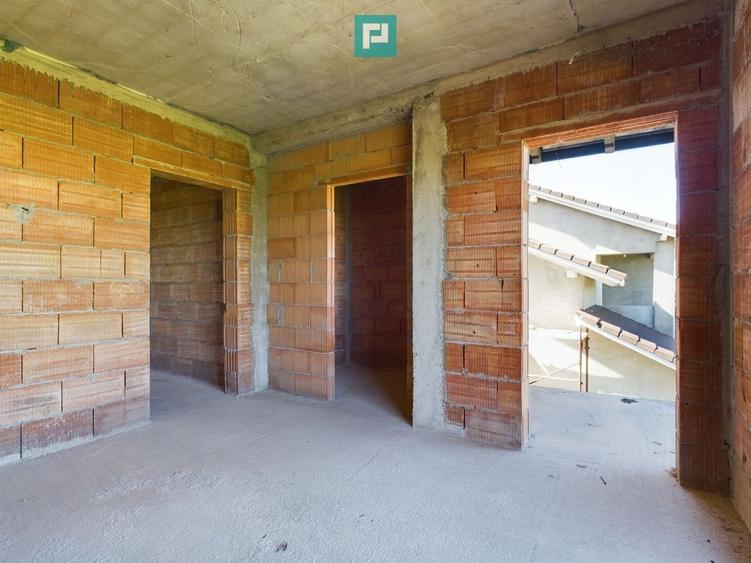 Duplex în Moșnița Nouă, în spate la Castel - 18