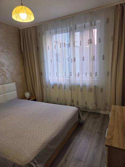Apartament de vanzare - 4