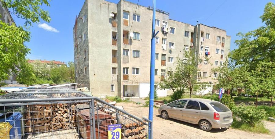 Apartament cu o camera, situat in Stei, str. Garofitei, Jud. Bihor - 1