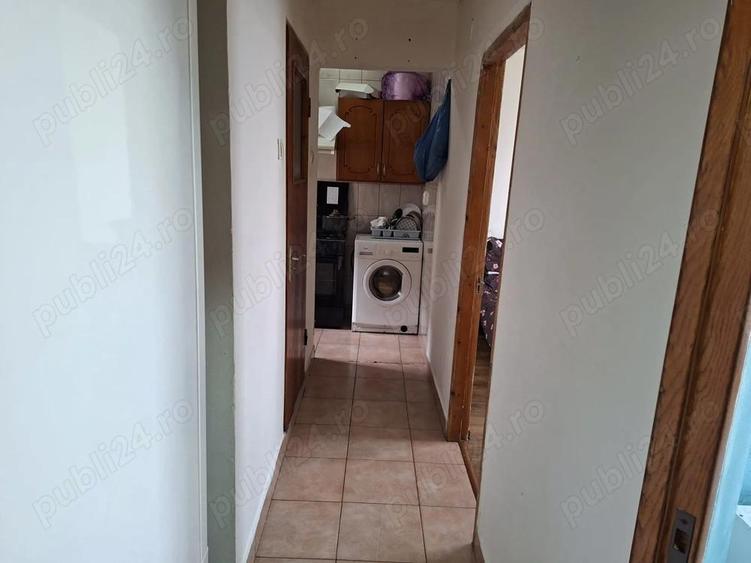 Vand apartament 2 camere decomandat - 1