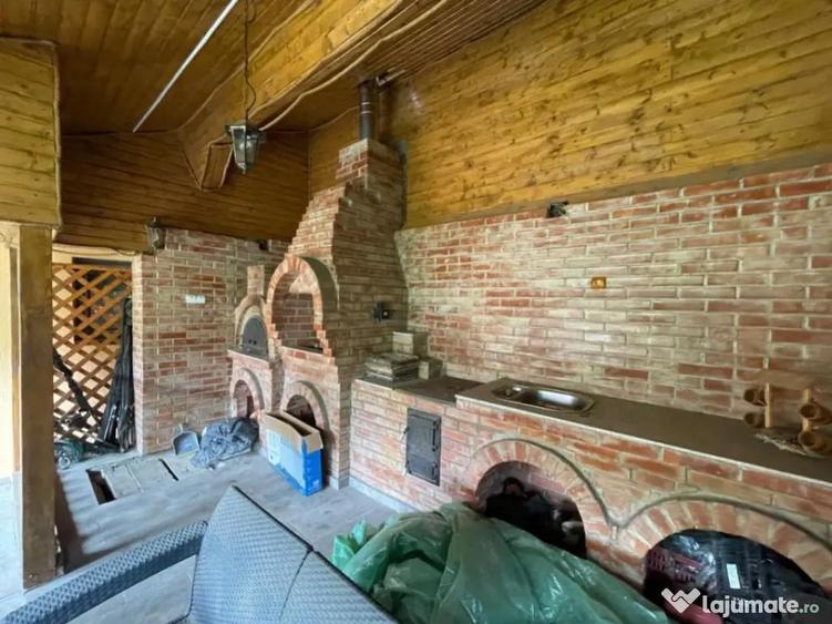 Casa de vanzare, cu 4 camere, 140 mp, zona Centru Vechi - 3