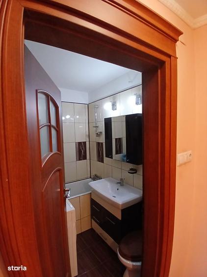 Apartament 3 camere semidecomandat str. B.P. Hasdeu nr. 80. - 2