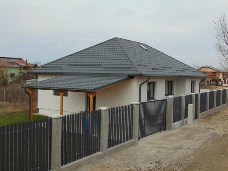 FARA COMISIOANE casa cu 4 camere 2 bai PARTER cu placa pod terasa merita vazuta - 2