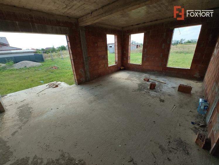 Casa Giarmata la gri cu toate utilitatile - ID V5615 - 16