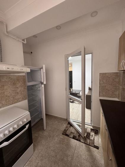 Inchiriez garsoniera Avangarde City - 4