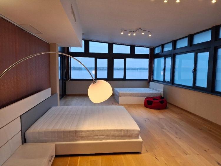 PENTHOUSE  LUX - stațiunea  Mamaia - vedere panoramica lac si Marea Neagra - 11