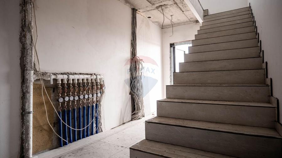 Vanzare apartamente noi - garsoniere tip studio, 2 si 3 camere Fundeni - 12