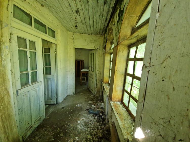 Teren langa lac - 40 km de Bucuresti - 5