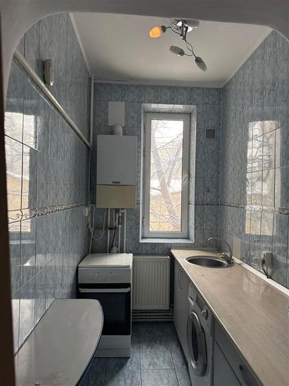 Apartament cu 2 camere decomandat, mobilat în Ultracentral