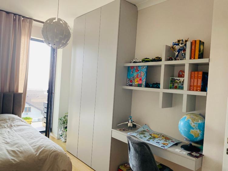 Vand aparatament cu 3 camere,  - 7