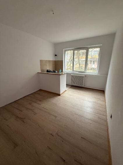 PROPRIETAR – Garsonieră 22 mp – Calea Buziașului – 33.000 € - 2