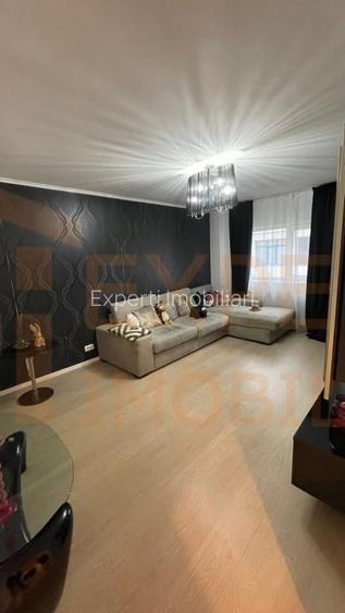 Apartament 3 camere - zona Far Constanta Apartament 3 camere - zona Far Constanta