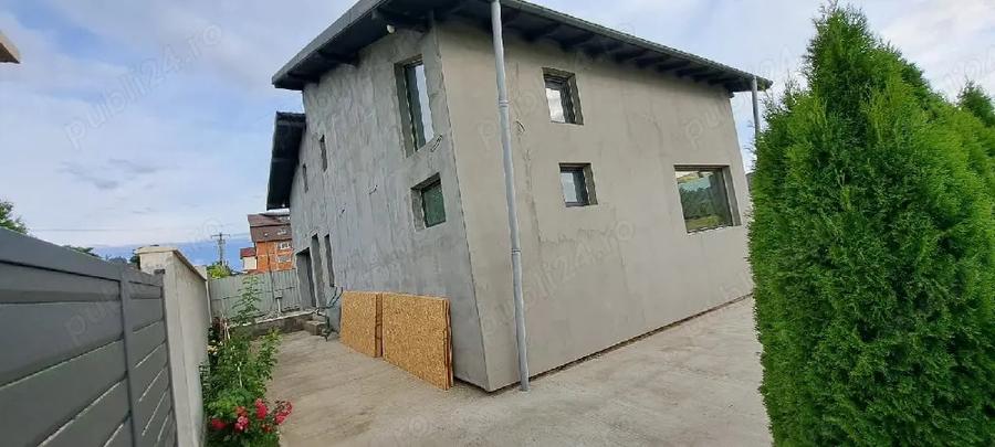 casa zona linistata - 3