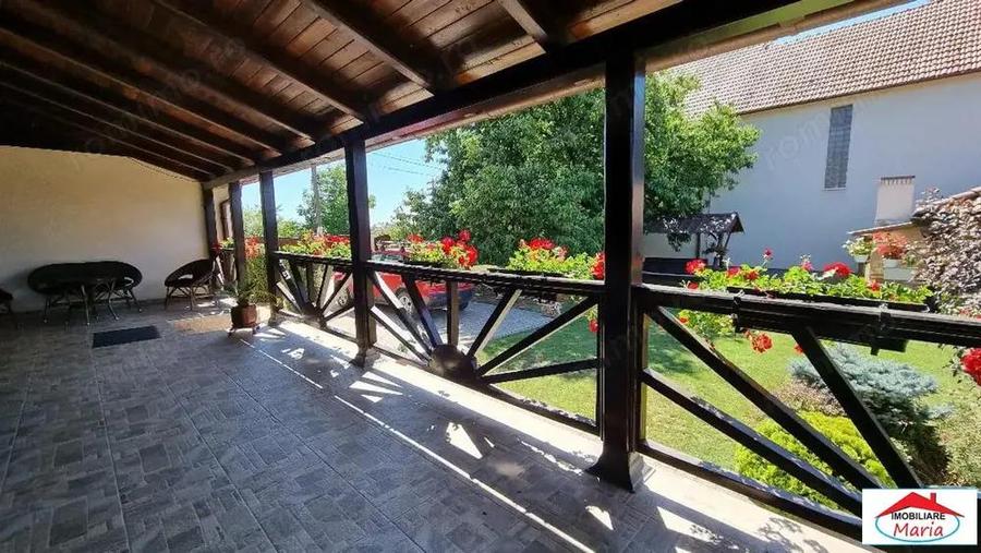 Casa finisata in Lazuri cu teren 1452 mp - 10