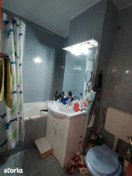 De vanzare apartament 4 camere - 7