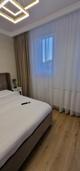 Inchiriez apartament (PENTRU ORICE PERIOADA) - 3