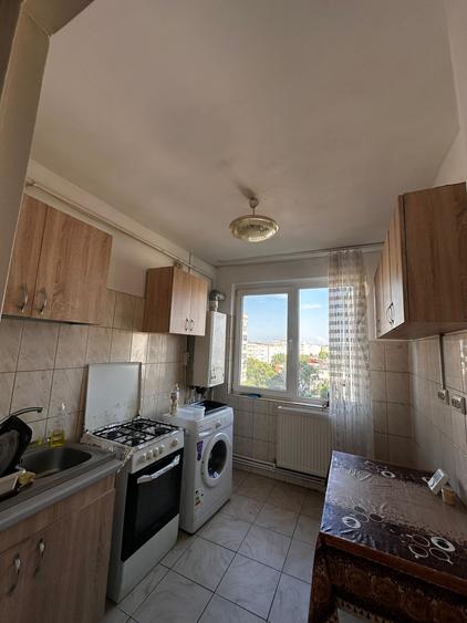 Apartament cu 4 camere, zona Alexandru cel Bun - 10