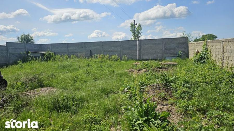 Vand teren In Comuna petrechioaia , sat surlari - 3