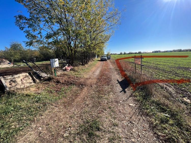 TEREN INTRAVILAN  5400mp BAICOI in apropiere de DN1 - 5