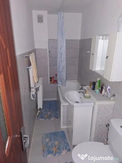 Apartament de vanzare, 3 camere(70 m2), etajul 4 din 4, decomandat, in Olteni?a, - 5