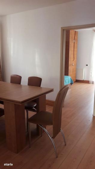 Casa Bucov, 4 dormitoare, living, 3 bai, buc, dec, cu CT si AC, 800 e - 15