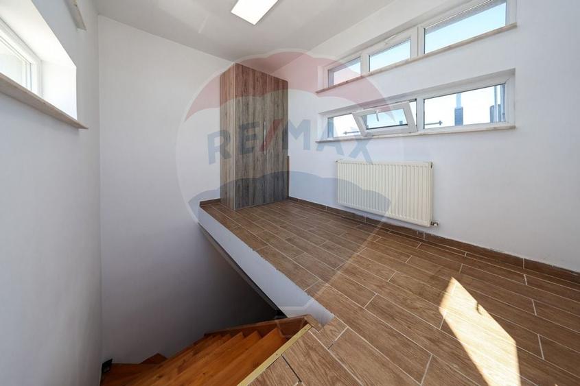 Penthouse 3 camere cu terasa, mobilat, loc parcare - 60