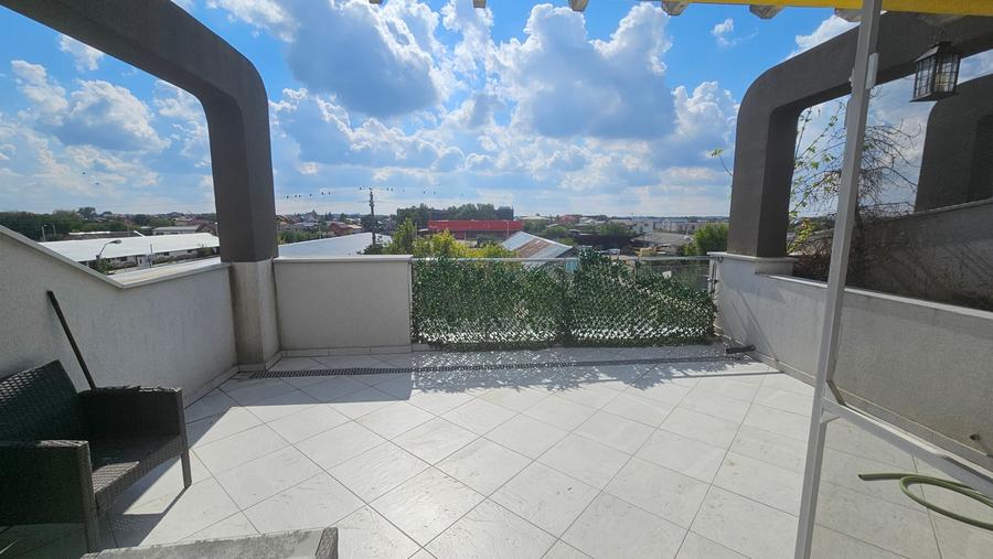 APARTAMENT 2 camere+Terasa 25mp. zona Otopeni bloc NOU - 24