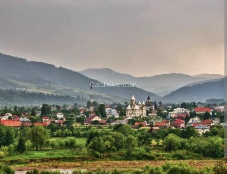 De vanzare teren intravilan 6500 mp Vama- Bucovina De vanzare teren intravilan 6500 mp Vama- Bucovina
