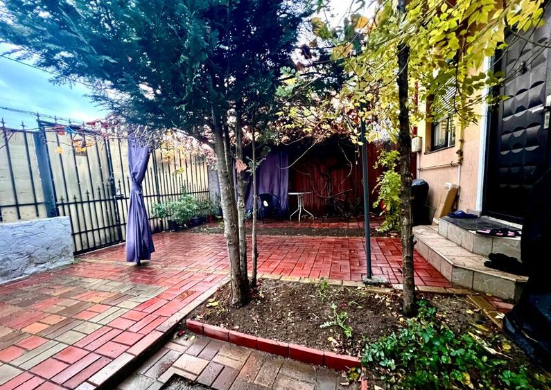 Proprietar, vila P+1+M, curte proprie, metrou Aparatorii Patriei - 3