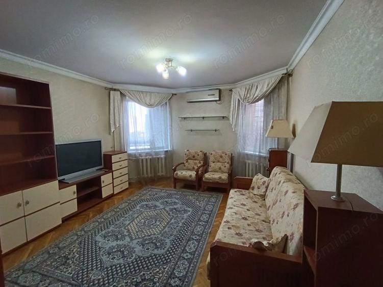 Apartament cu 2 camere in zona Crangasi - 1
