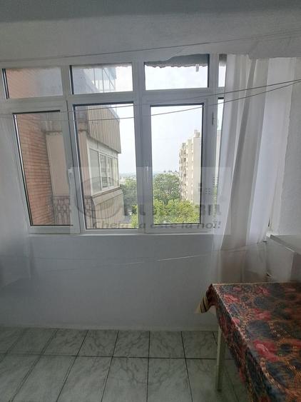 Apartament 3 Camere UMF - 450 euro - 10