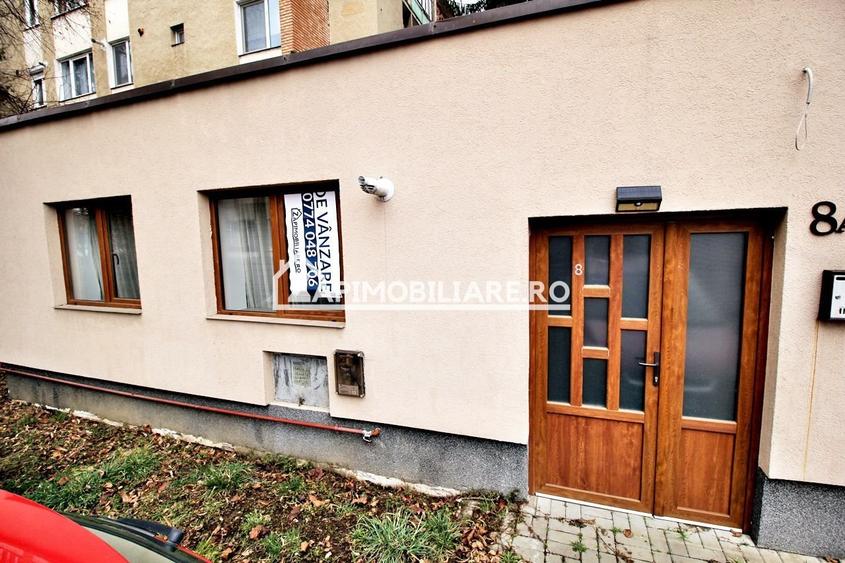 2 apartamente cu 1 cameră ,90 mp,semicentral,zona Nova Vita - 8