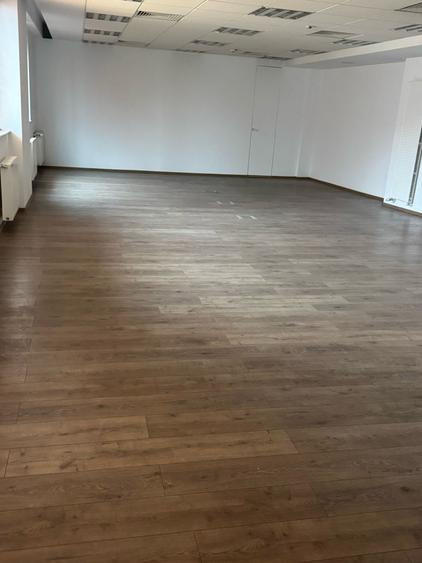 Ferdinand-Iancului, spatiu birouri de inchiriat, 1 11 mp,  etaj 3/4, an 2015 - 2