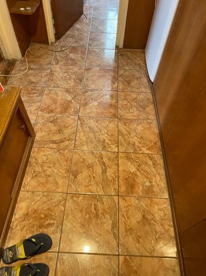 Apartament cochet de 2 camere, bloc reabilitat, etaj intermediar - 3