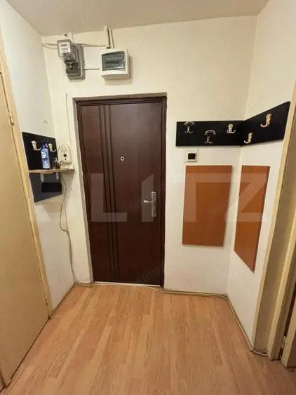 Garsoniera, 30mp, Malu Rosu - 2