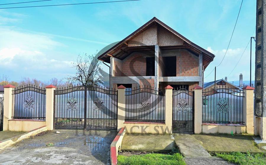Casa la rosu de vanzare | Iordacheanu - Valea Cucului | C... - 11