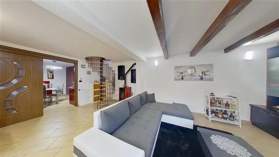 TUR 3D! Refugiu rafinat in Schei, Casa cu 3 camere amenajata cu stil, Brasov - 26