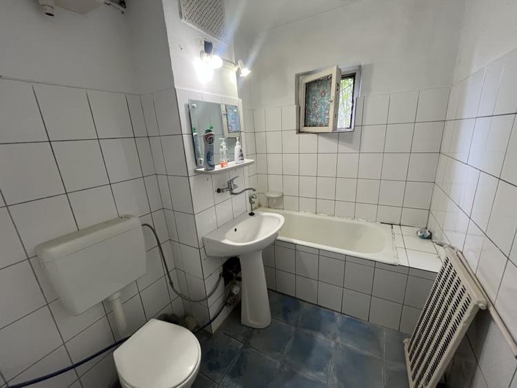 Apartament cu 3 camere Torontalului - 10