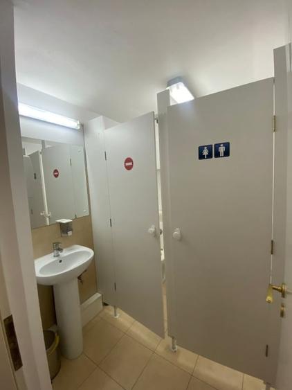 Se vinde 1/2 din Cabinet stomatologic, parter, 42,88mp, antifonat sonic, Decebal - 10