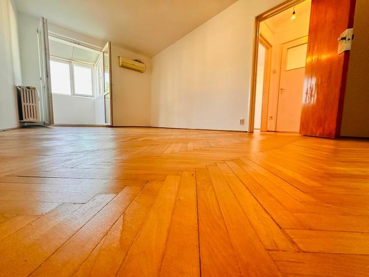 Apartament cu 2 camere semidecomandat în Titan - 2