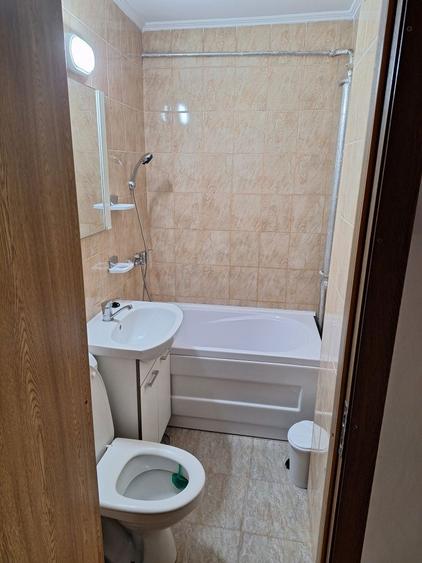 PF Inchiriez garsoniera Nicolina - 1